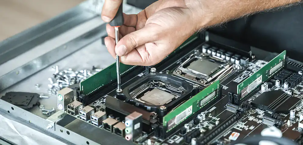 Wartung & Monitoring